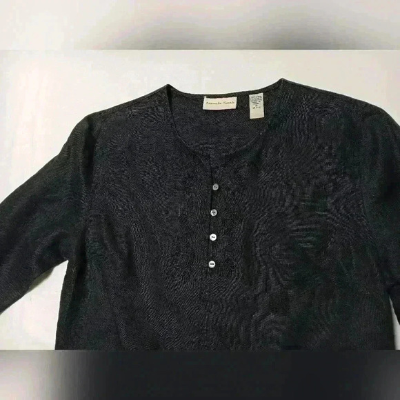 Amanda Smith Pull Over 3/4 sleeve V Neck 💯 Linen Top. Ladies S - Picture 3 of 7